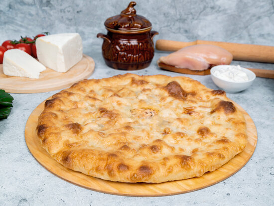 Пирог с курицей, сыром и болгарским перцем